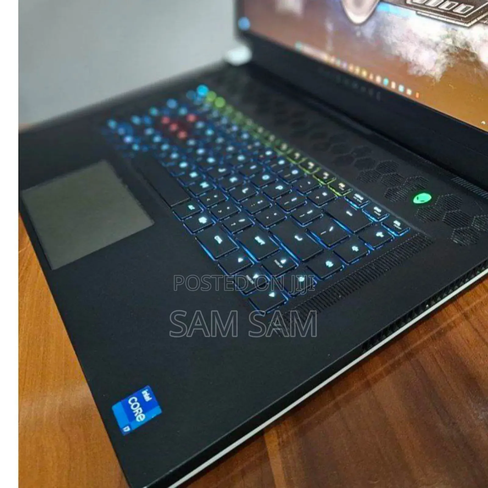 New Laptop Alienware M17x R2 16GB Intel Core I7 SSD 512GB