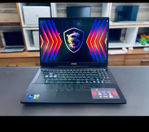 New Laptop MSI Crosshair 15 16GB Intel Core I7 SSD 1T