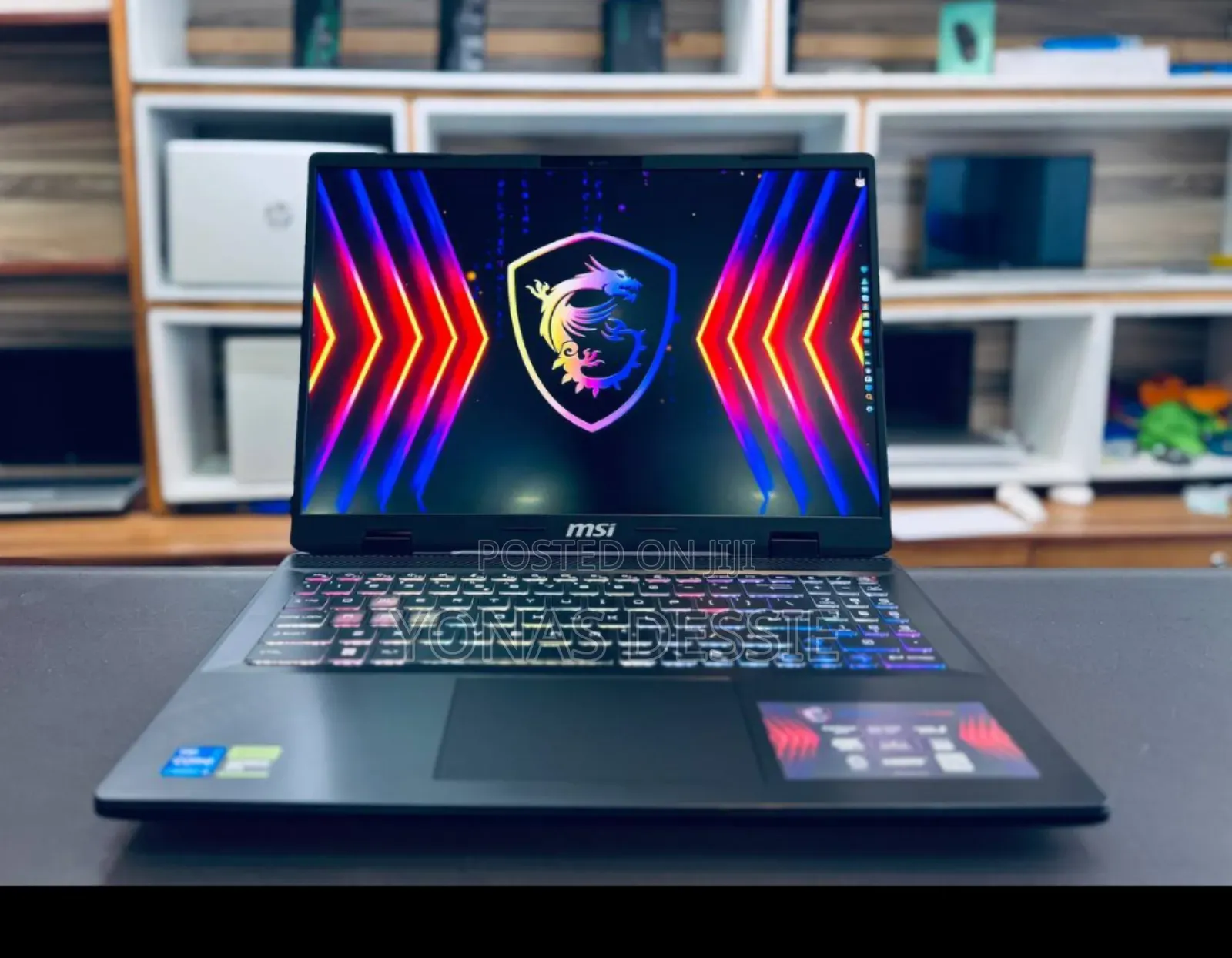 New Laptop MSI Crosshair 15 16GB Intel Core I7 SSD 1T