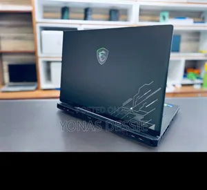 New Laptop MSI Crosshair 15 16GB Intel Core I7 SSD 1T