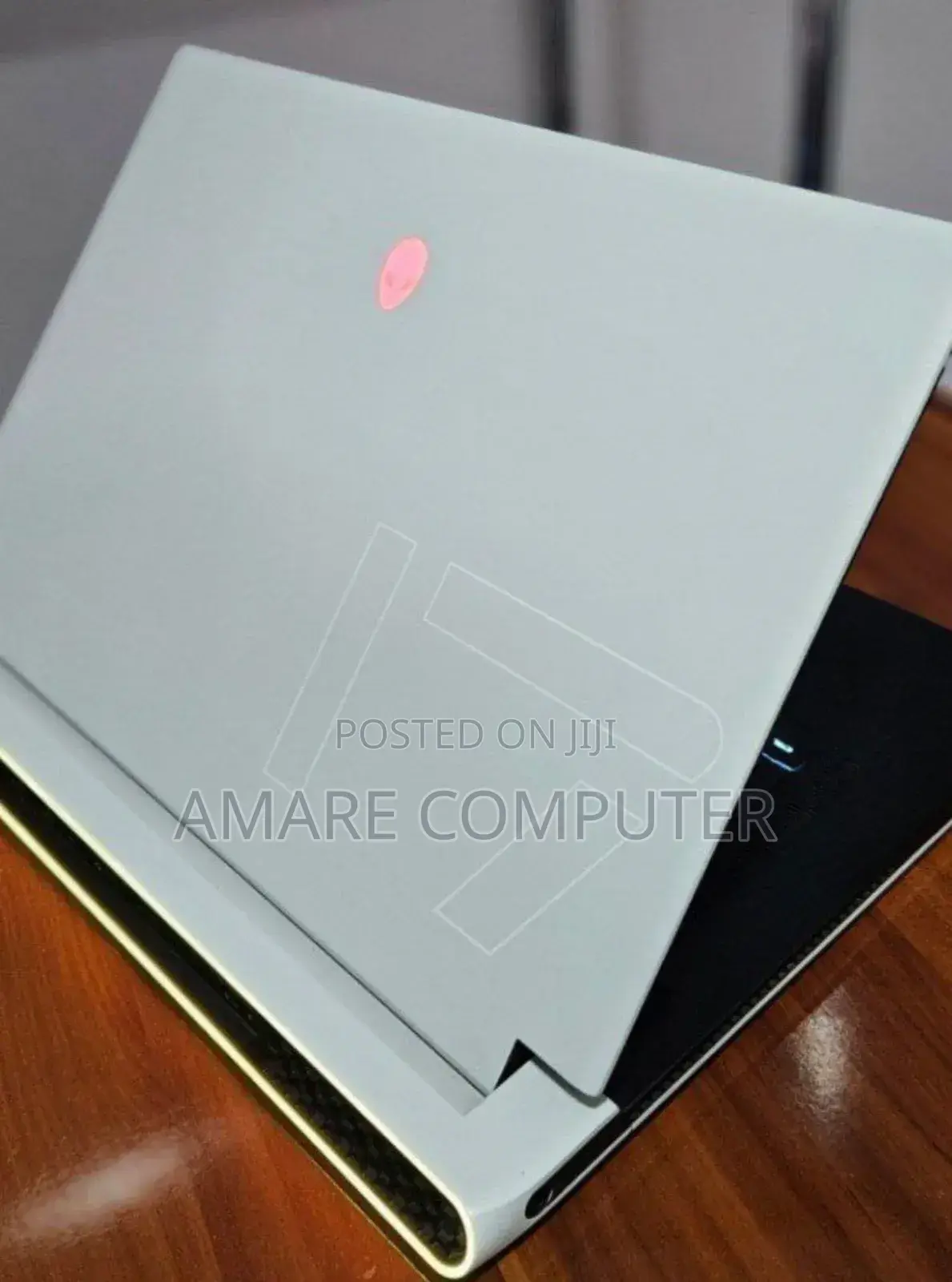 New Laptop Alienware M17x R2 16GB Intel Core I7 SSD 512GB