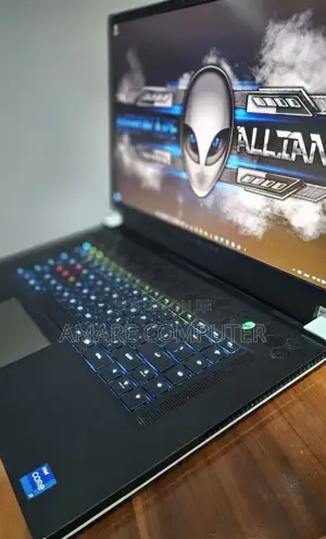 New Laptop Alienware M17x R2 16GB Intel Core I7 SSD 512GB