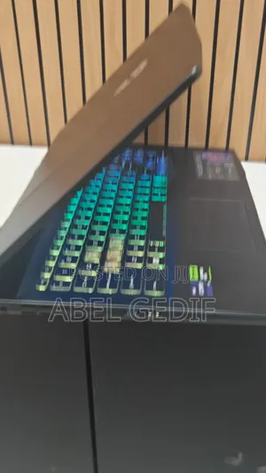 New Laptop MSI Pulse GL66 16GB Intel Core I9 SSD 1T