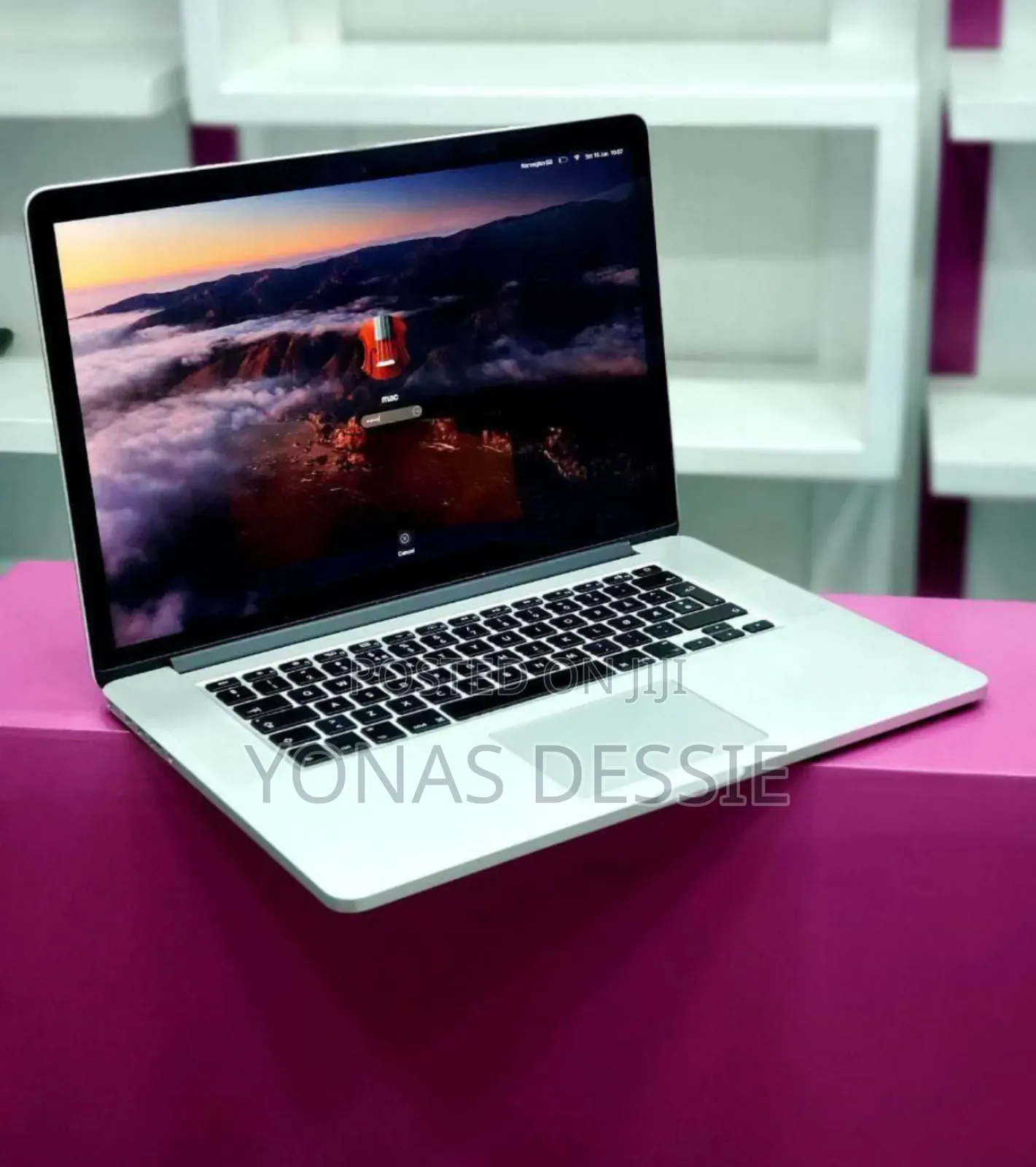 Laptop Apple MacBook Pro 2015 16GB Intel Core I7 SSD 256GB