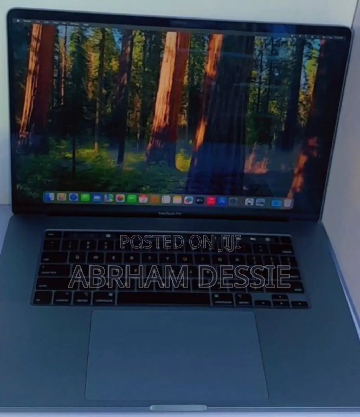 New Laptop Apple MacBook Pro 2019 32GB Intel Core I9 SSD 1T