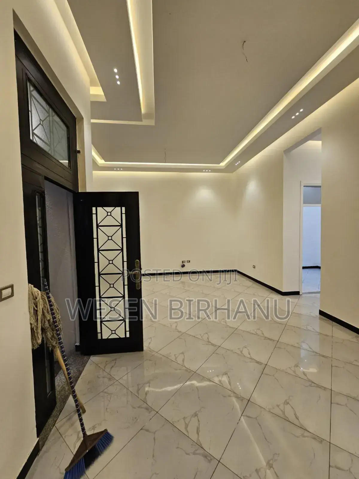 4bdrm Villa in የ ግል ቤቶች, Addis Ketema for sale