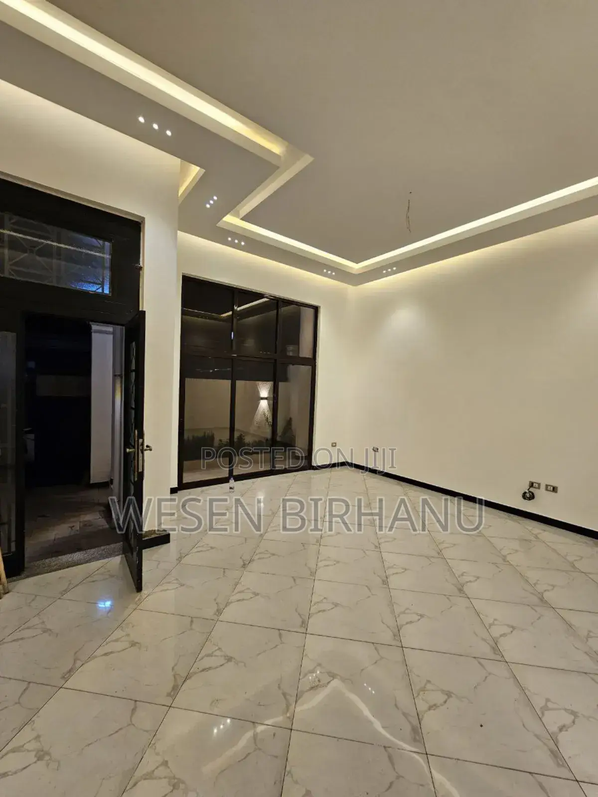 4bdrm Villa in የ ግል ቤቶች, Addis Ketema for sale