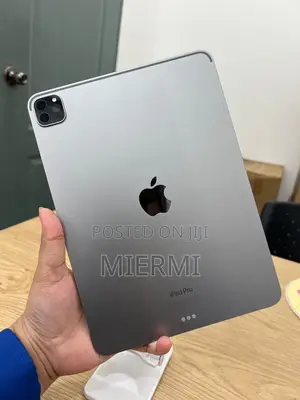 Photo - New Apple iPad Pro 128 GB Gray