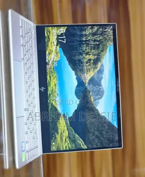 Photo - New Laptop HP 8GB Intel Core I5 SSD 512GB