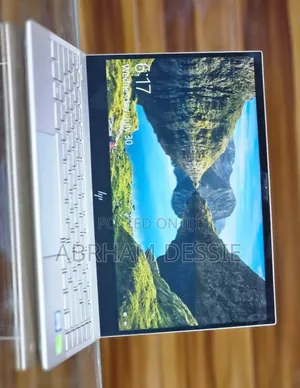 New Laptop HP 8GB Intel Core I5 SSD 512GB