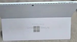 New Laptop Microsoft Surface Pro 7 16GB Intel Core I7 SSD 256GB