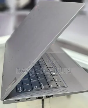 Photo - New Laptop Lenovo Thinkpad X1 Yoga 32GB Intel Core I7 SSD 512GB