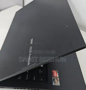 New Laptop Asus 16GB AMD Ryzen 7 SSD 512GB