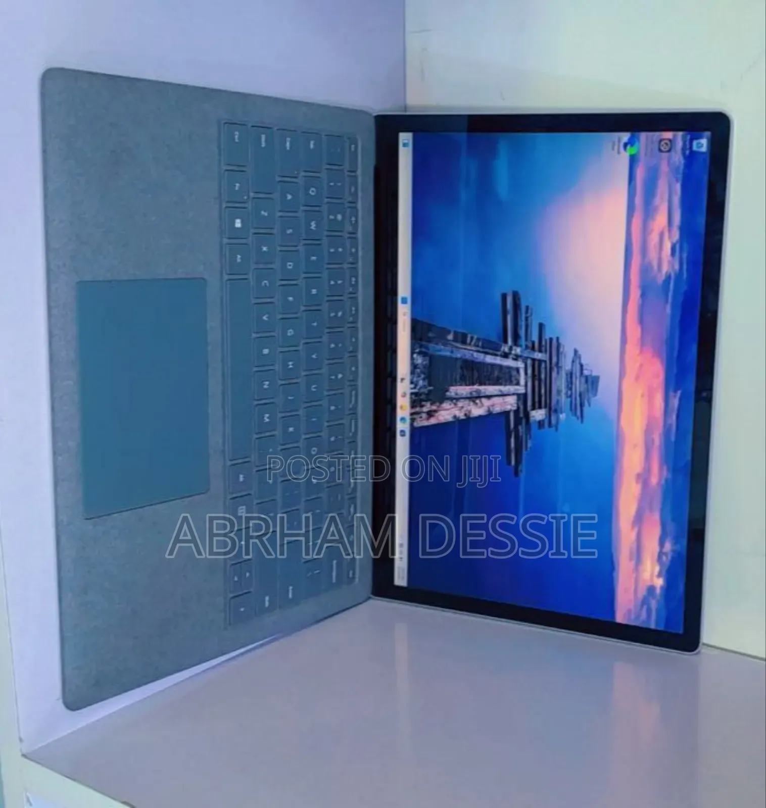 New Laptop Microsoft Surface 16GB Intel Core I7 SSD 512GB