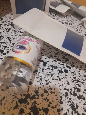 Photo - Natural Nila Powder With Rose Water