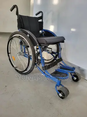 European Standard Wheelchair汉汉wheelchair発飛wheelchair``Wheel