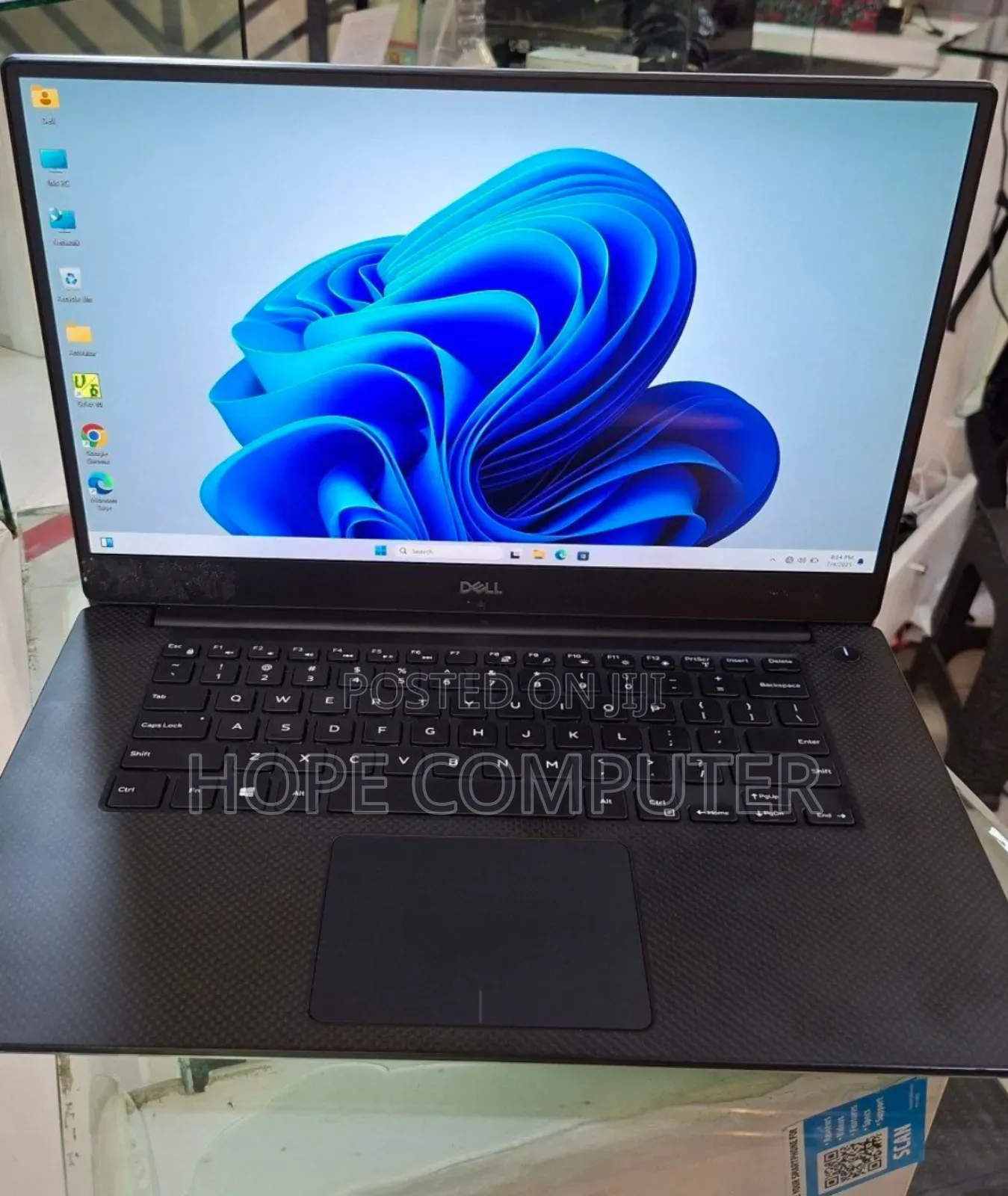 New Laptop Dell Precision 5540 16GB Intel Core I7 SSD 512GB