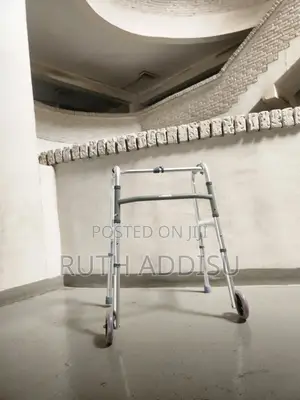 Foldable Walker嵐的medical Walker能力medical Walker危害walker New