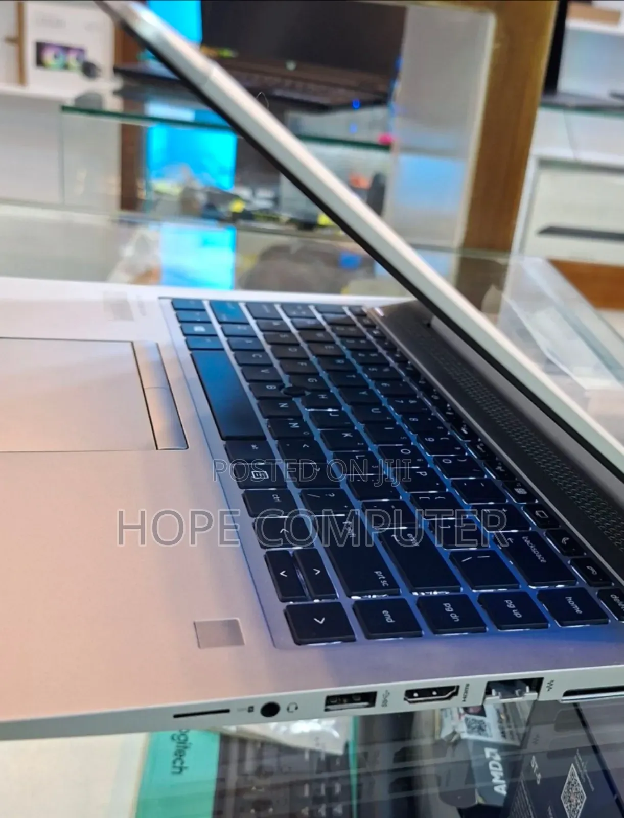 New Laptop HP EliteBook 840 G5 16GB AMD Ryzen 7 SSD 512GB