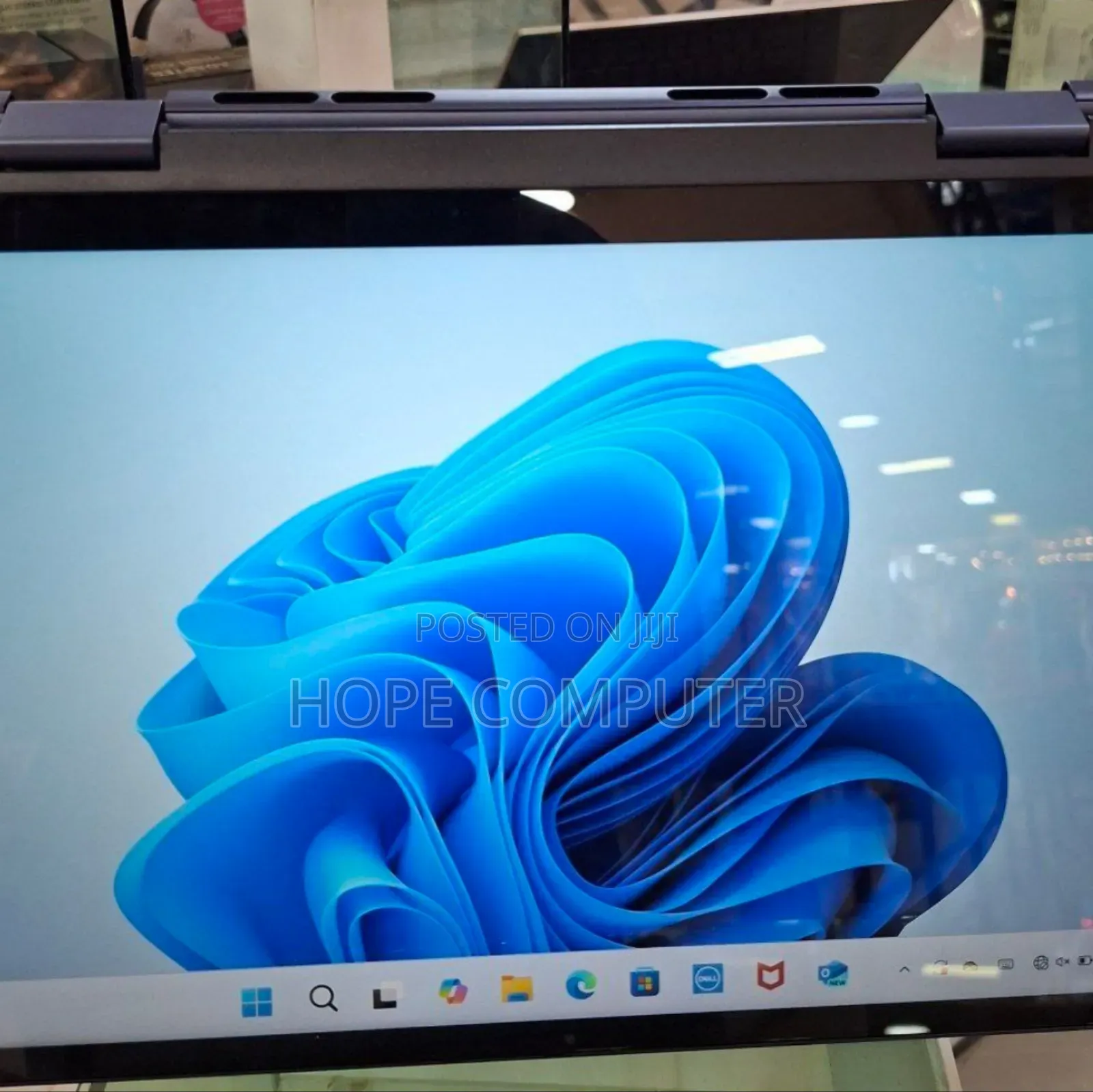 New Laptop Dell Inspiron 14 16GB AMD Ryzen 7 SSD 1T