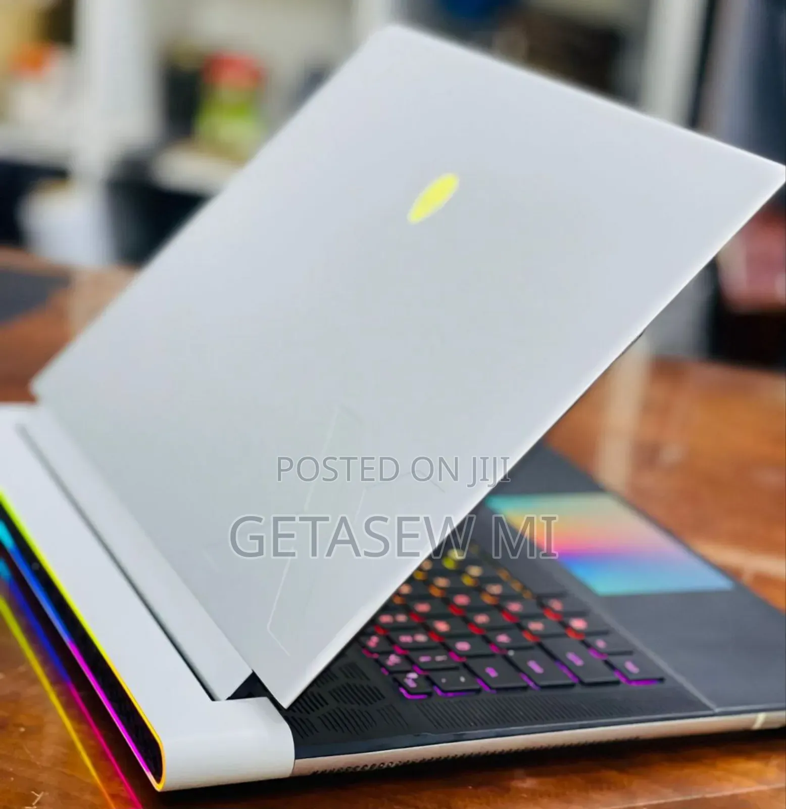 New Laptop Alienware Area-51m 32GB Intel Core Ultra 9 SSD 2T