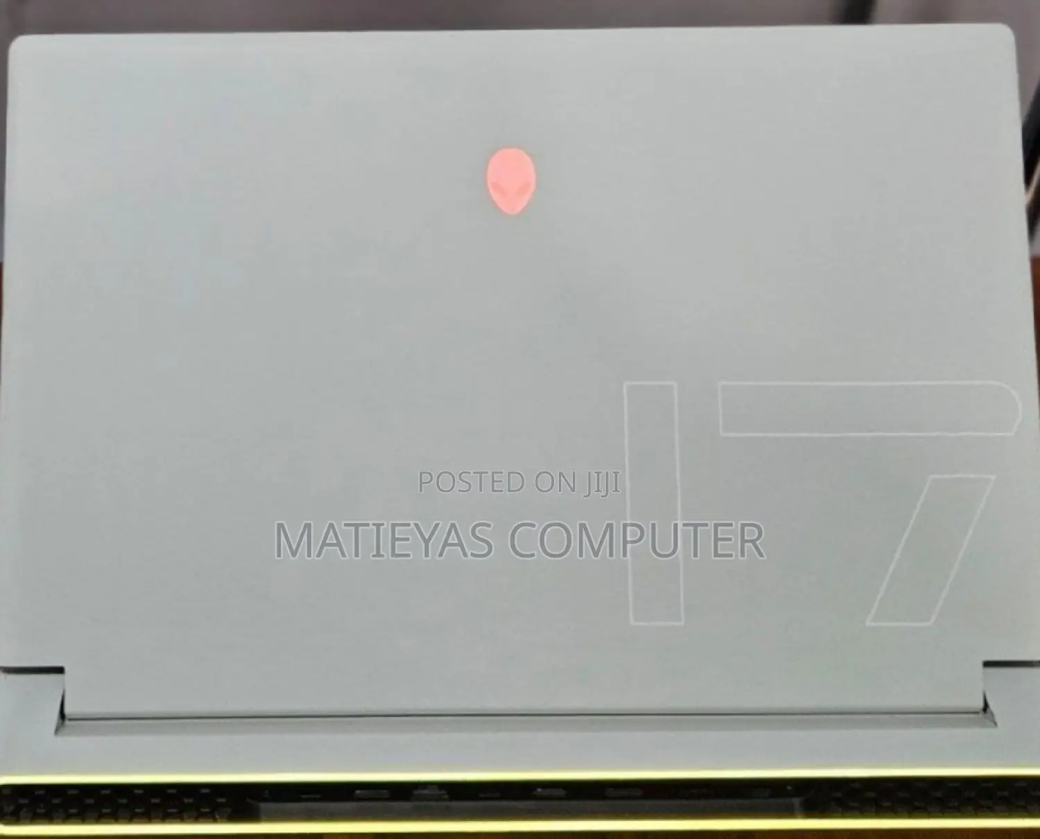 New Laptop Alienware M17x R2 16GB Intel Core I7 SSD 512GB