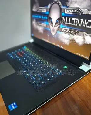 New Laptop Alienware M17x R2 16GB Intel Core I7 SSD 512GB