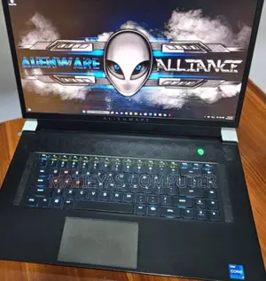 New Laptop Alienware M17x R2 16GB Intel Core I7 SSD 512GB