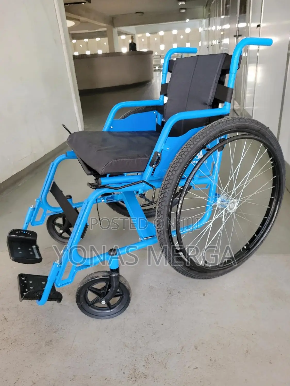 European Comfort Wheelchair٥٥٥wheelchair罽罽wheelchair==Wheel