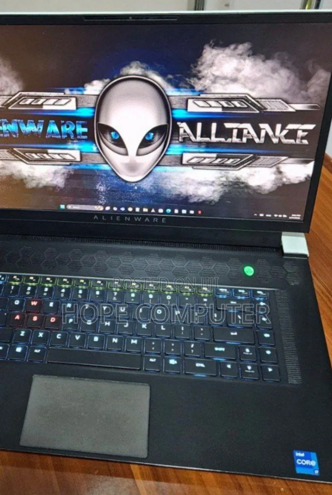 New Laptop Alienware M17x R2 16GB Intel Core I7 SSD 512GB