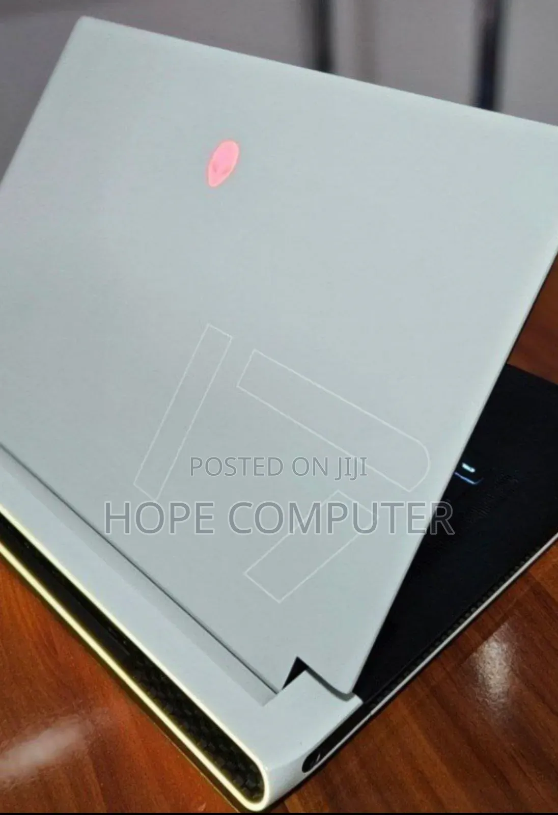 New Laptop Alienware M17x R2 16GB Intel Core I7 SSD 512GB