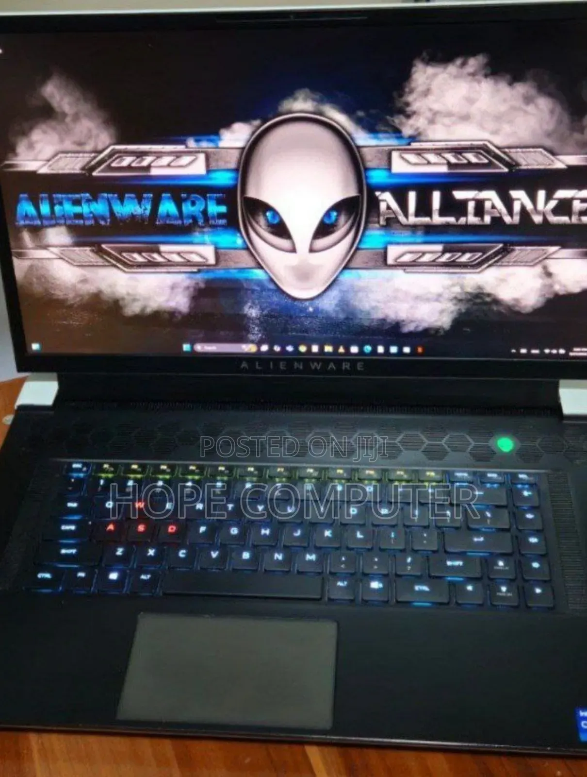 New Laptop Alienware M17x R2 16GB Intel Core I7 SSD 512GB