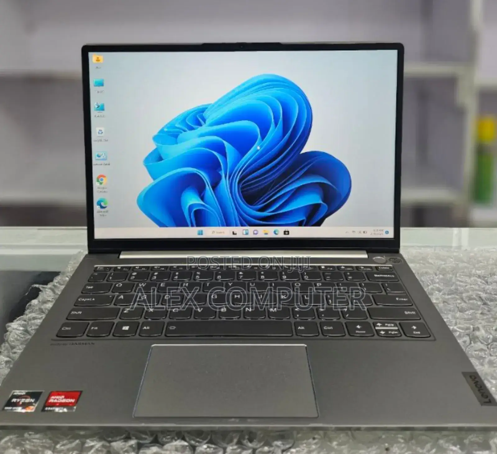 New Laptop Lenovo ThinkBook 13 16GB AMD Ryzen 7 SSD 512GB