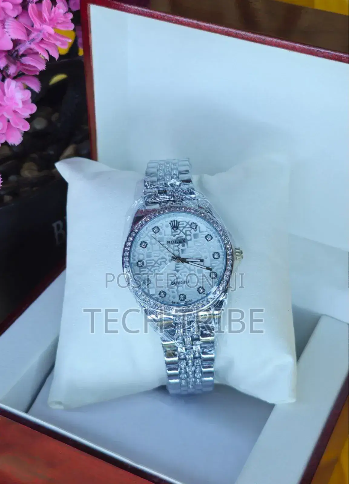 Different Brand Original Watches for Her Best Collection