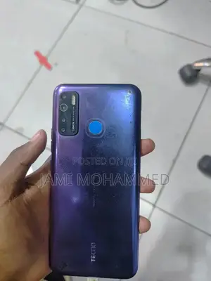 Photo - Tecno Camon 12 64 GB Blue