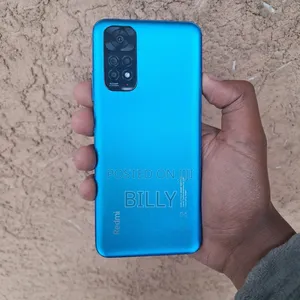 Photo - Xiaomi Redmi Note 11 128 GB Red