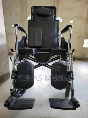 Photo - Toilet_wheelchair٤٤wheelchair異回wheelchair÷ Wheelchair