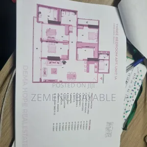 3bdrm Apartment in Dema Hope Real, Bole for sale