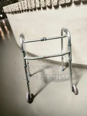 Photo - Foldable Walker索取medical Walker襖不brand New Walker𧙕了walker