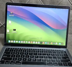 New Laptop Apple MacBook Air 2019 8GB Intel Core i5 SSD 256GB