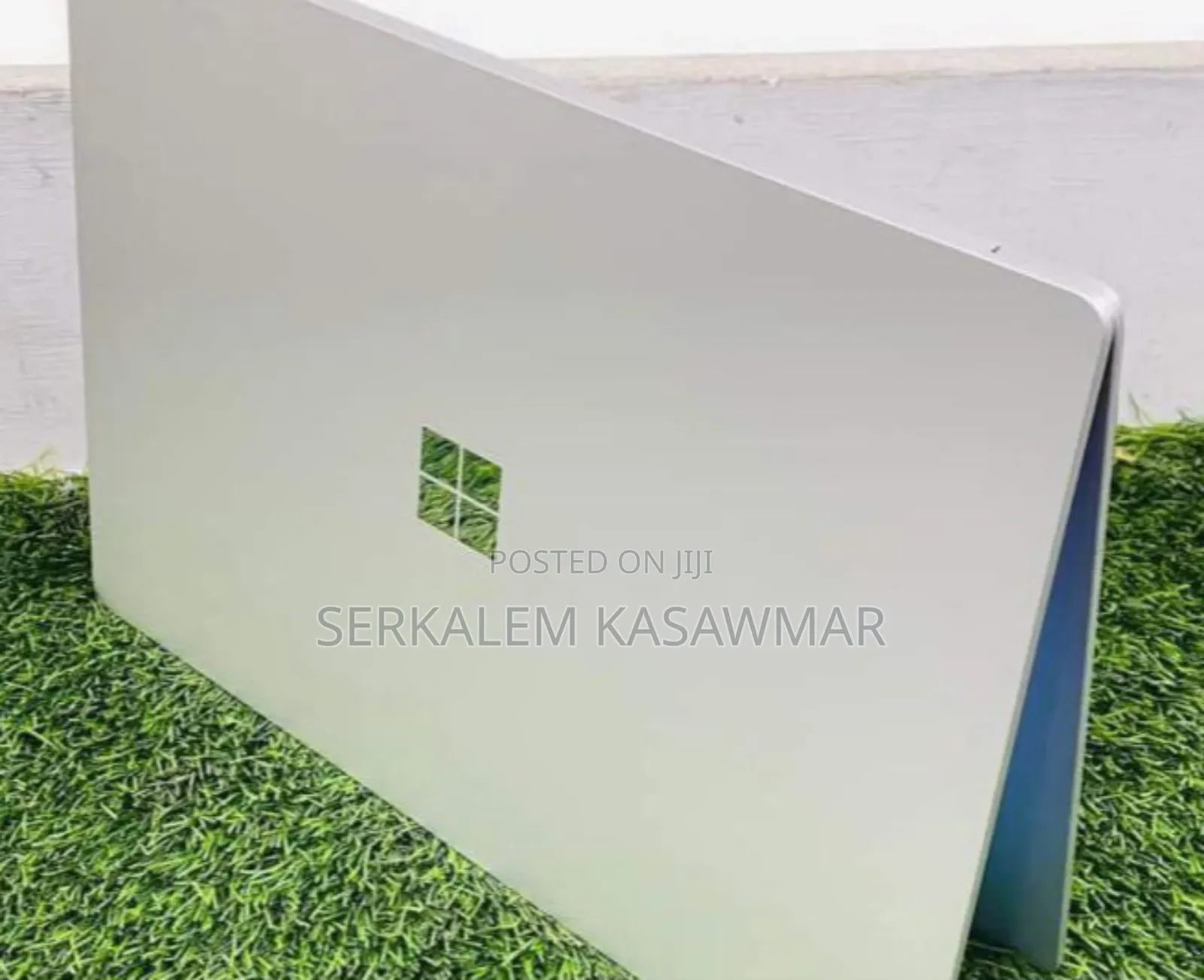 New Laptop Microsoft Surface 16GB Intel Core I7 SSD 256GB