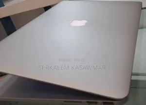 New Laptop Apple MacBook Pro 16GB Intel Core I7 SSD 256GB