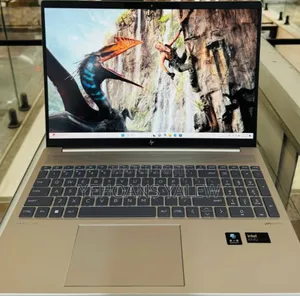 New Laptop HP 16GB Intel Core Ultra 7 SSD 1T