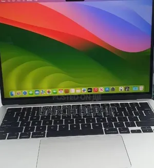 Photo - New Apple MacBook Air 2024 M3 13-Inch 16GB Apple M3 Pro SSD 512GB