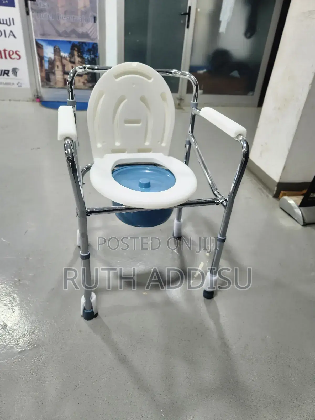 Toilet Chair帡了commode Chajr晁不toilet Chair騎兵commode Chair New