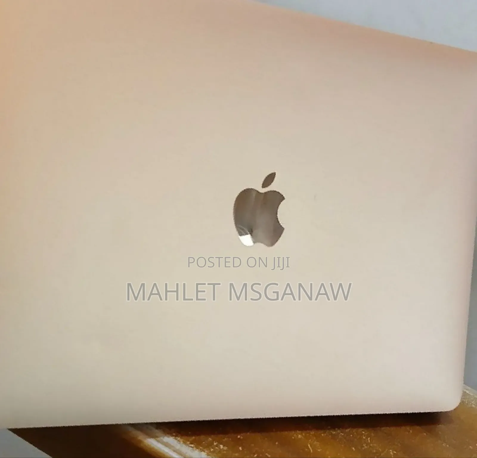 New Laptop Apple MacBook Pro M1 8GB Apple M1 SSD 256GB