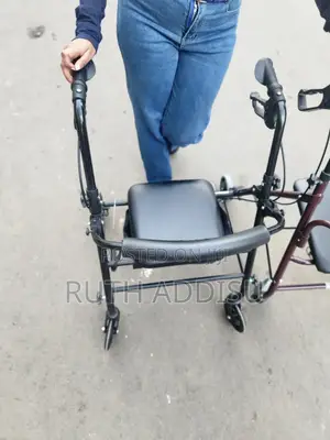 Medical Walker焀我walker Medical垙我walker和諧walker靠攏walker