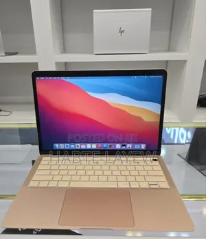 Photo - New Laptop Apple MacBook Air 2020 M1 8GB Apple M1 Pro SSD 256GB