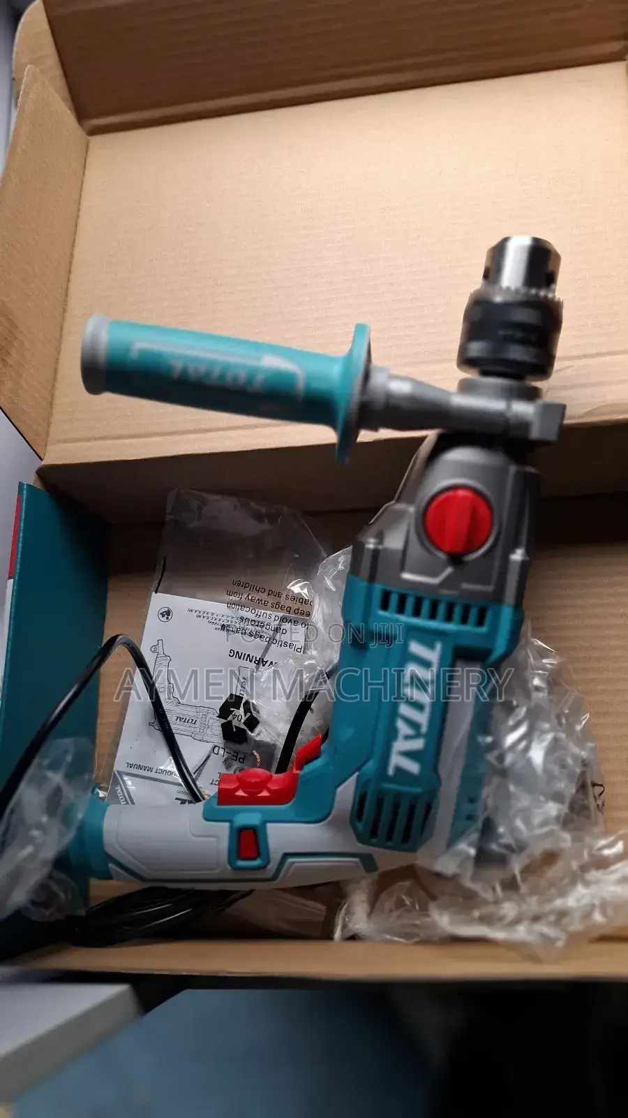 Total 1100w 16mm Drill