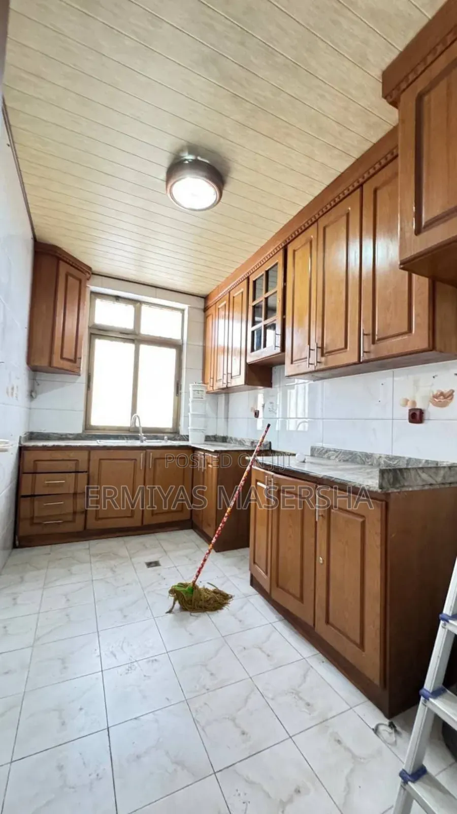 Furnished 2bdrm Apartment in Yeka for sale